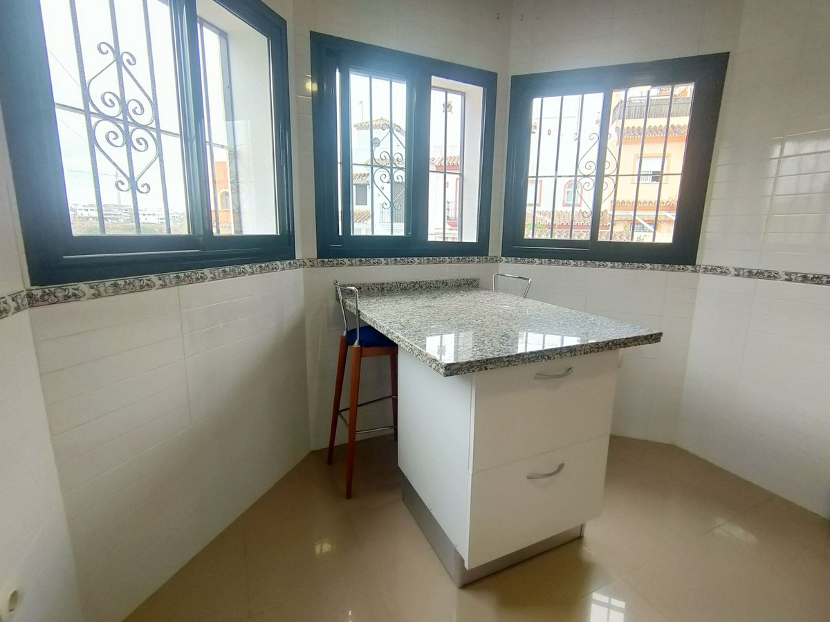Se vende Pareada de 4 dormitorios en Costa Del Sol, Málaga, España
