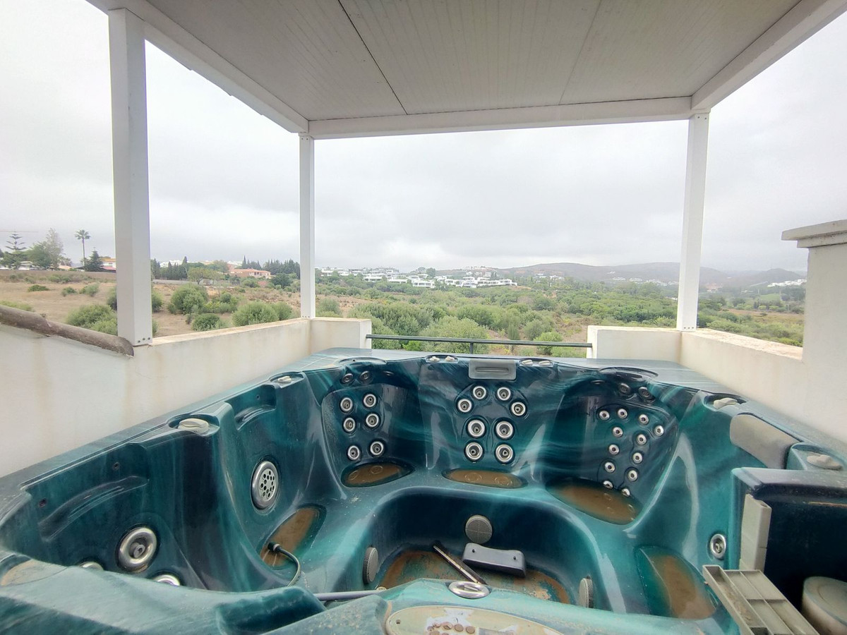 Se vende Pareada de 4 dormitorios en Costa Del Sol, Málaga, España