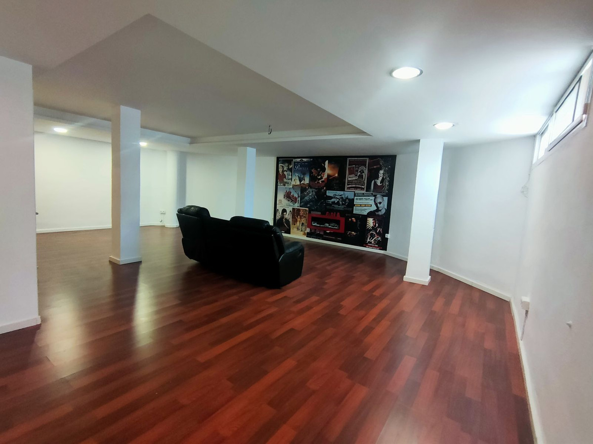 Se vende Pareada de 4 dormitorios en Costa Del Sol, Málaga, España