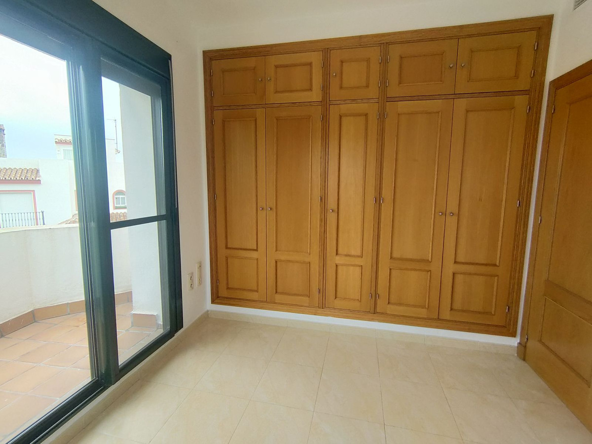 Se vende Pareada de 4 dormitorios en Costa Del Sol, Málaga, España