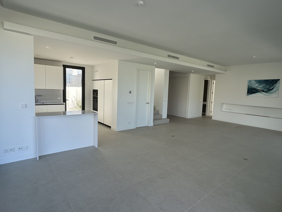4 Bed Townhouse for sale in Río Real Costa Del Sol, Málaga, Spain
