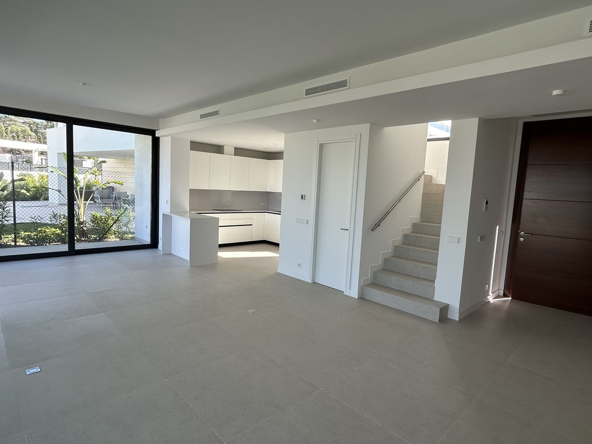 4 Bed Townhouse for sale in Río Real Costa Del Sol, Málaga, Spain