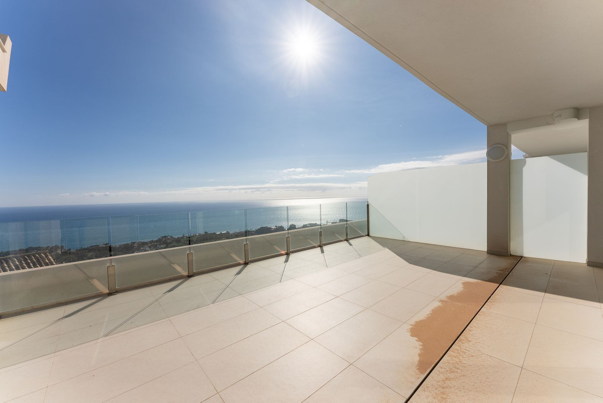 3 Bed Apartment for sale in Benalmadena Pueblo Costa Del Sol, Málaga, Spain