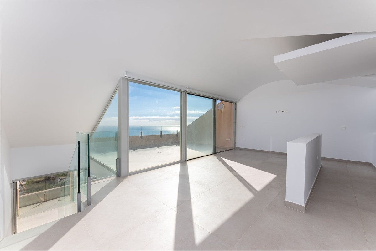 3 Bed Apartment for sale in Benalmadena Pueblo Costa Del Sol, Málaga, Spain