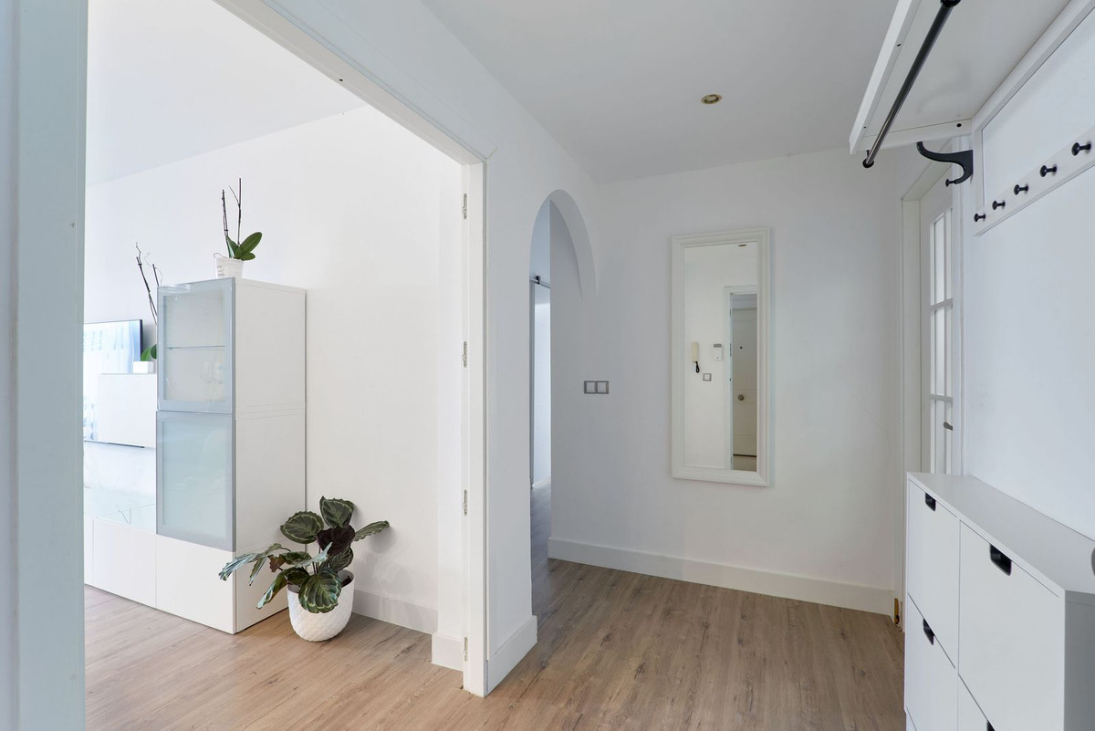 3 Bed Apartment for sale in San Luis De Sabinillas Costa Del Sol, Málaga, Spain