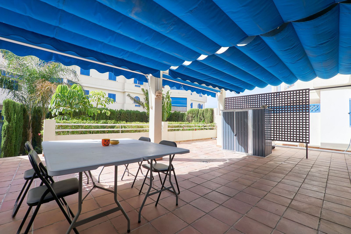 3 Bed Apartment for sale in San Luis De Sabinillas Costa Del Sol, Málaga, Spain