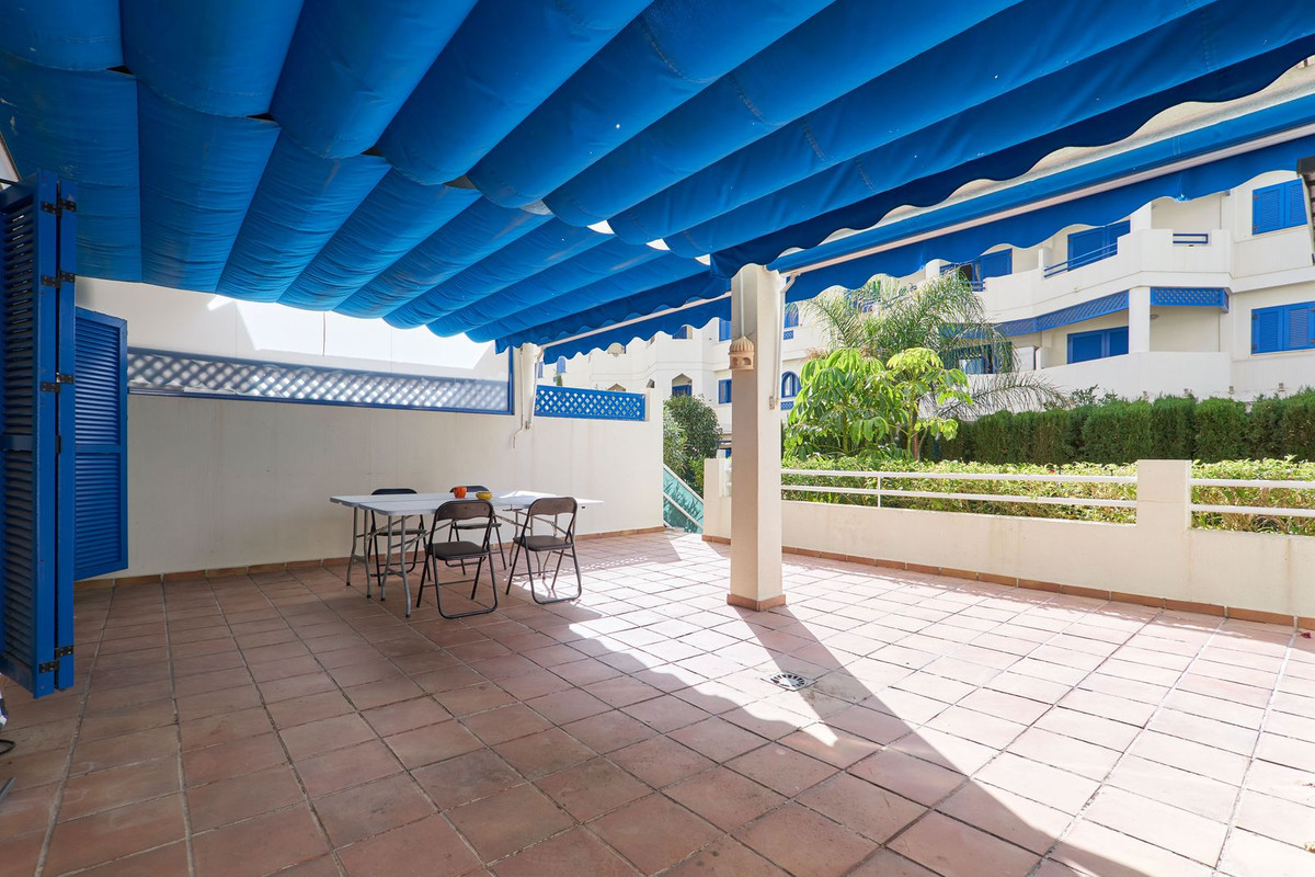 3 Bed Apartment for sale in San Luis De Sabinillas Costa Del Sol, Málaga, Spain