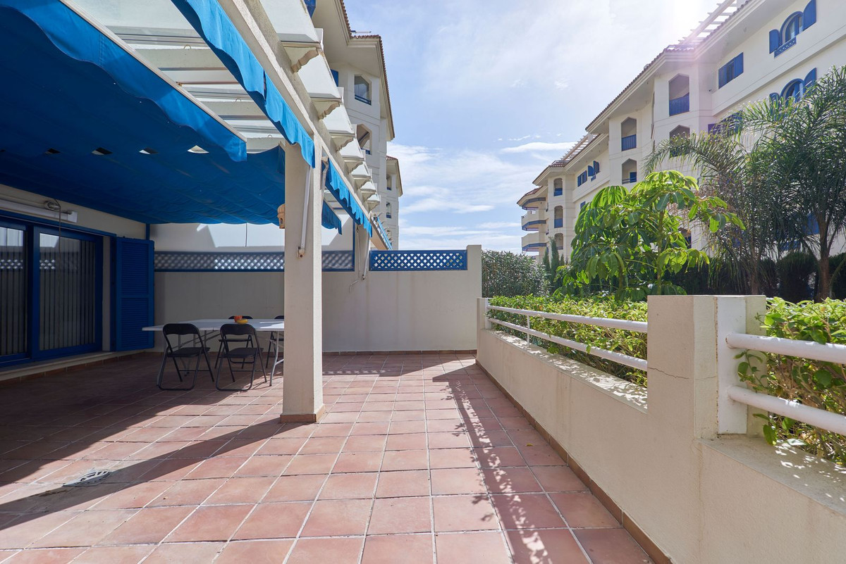 3 Bed Apartment for sale in San Luis De Sabinillas Costa Del Sol, Málaga, Spain