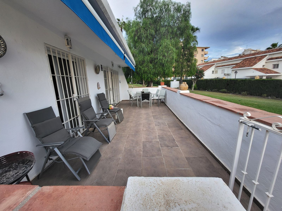 3 Bed Apartment for sale in Nueva Andalucía Costa Del Sol, Málaga, Spain