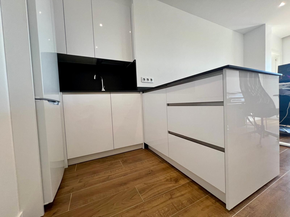 Se vende Apartamento Planta Media de 1 dormitorios en Costa Del Sol, Málaga, España