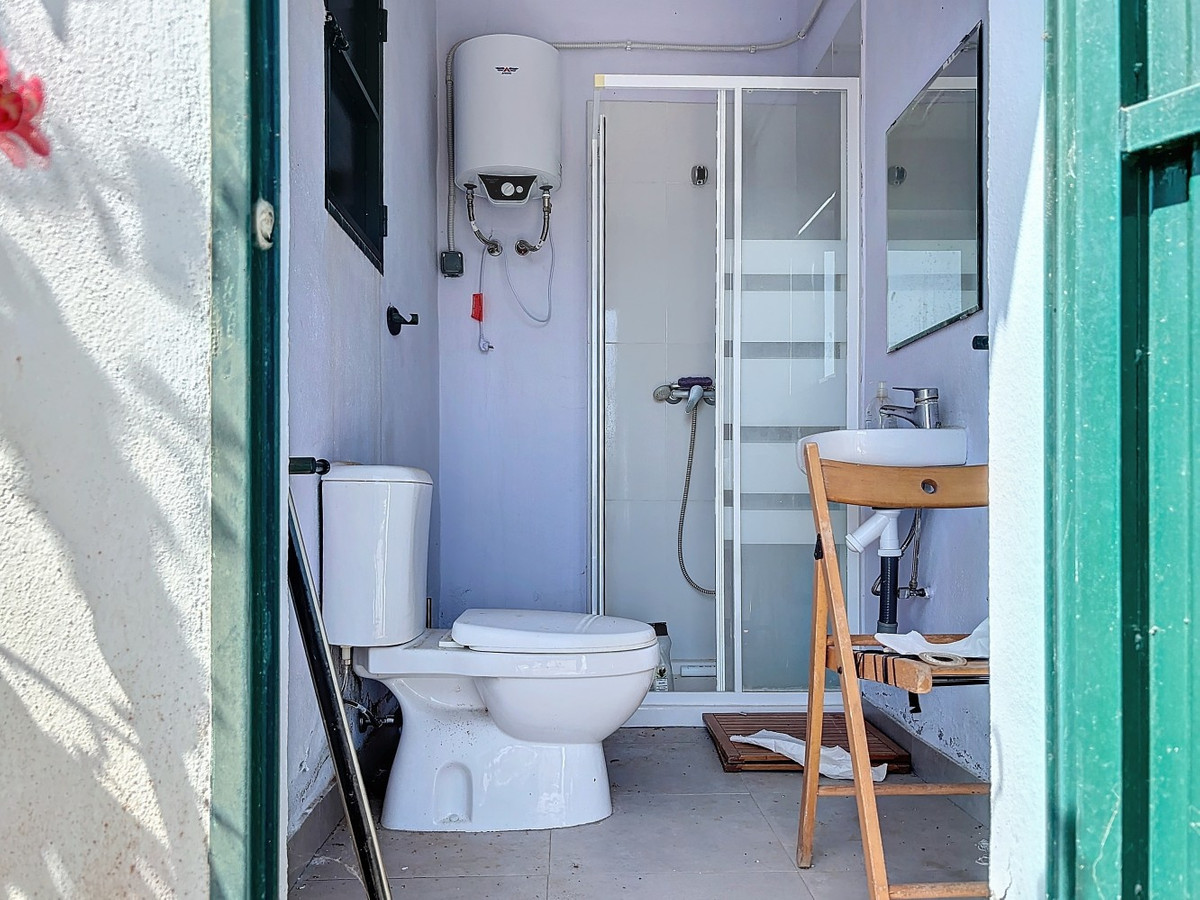 Se vende Terreno Rustico de 1 dormitorios en Costa Del Sol East, Málaga, España
