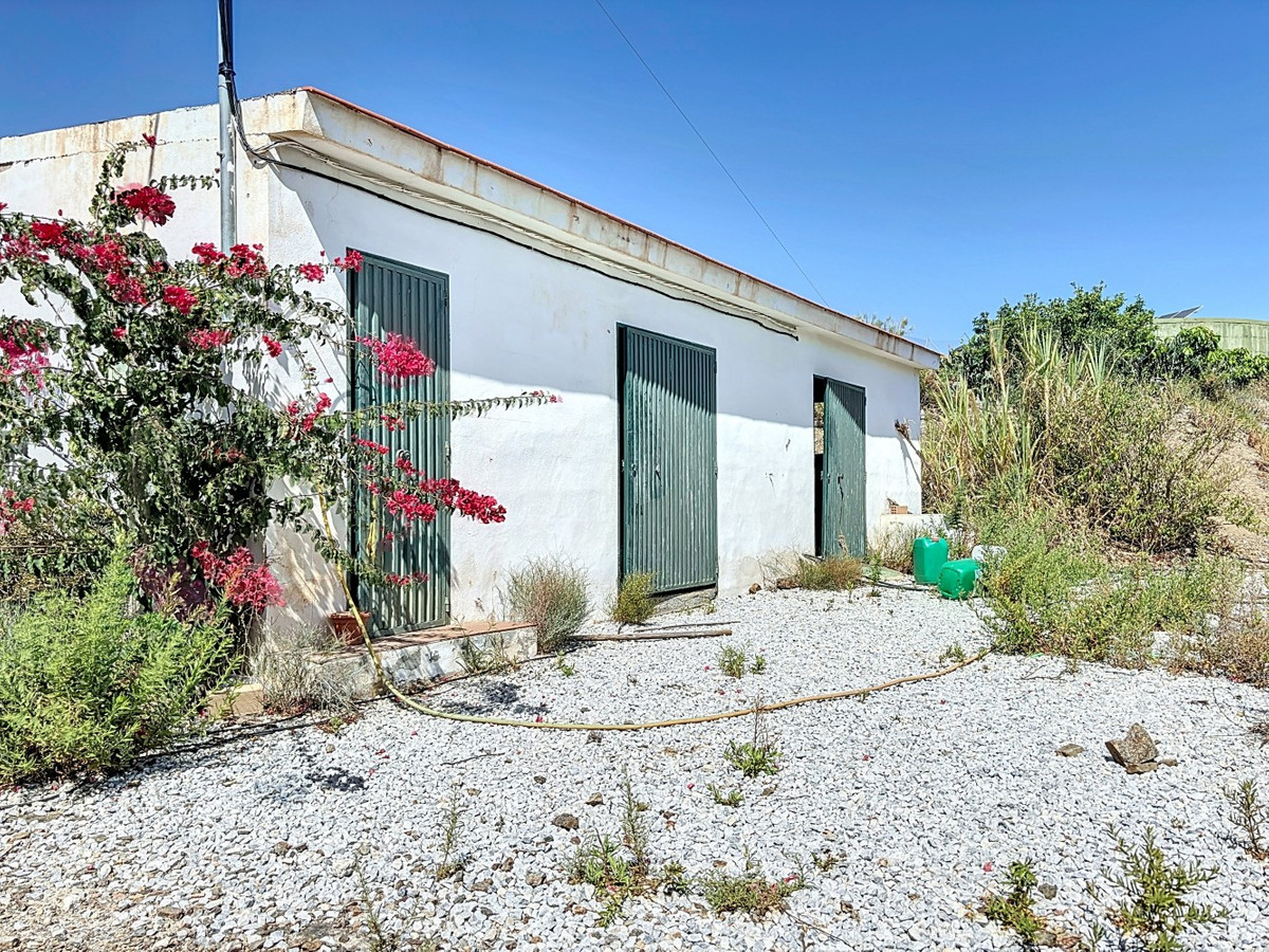 Se vende Terreno Rustico de 1 dormitorios en Costa Del Sol East, Málaga, España