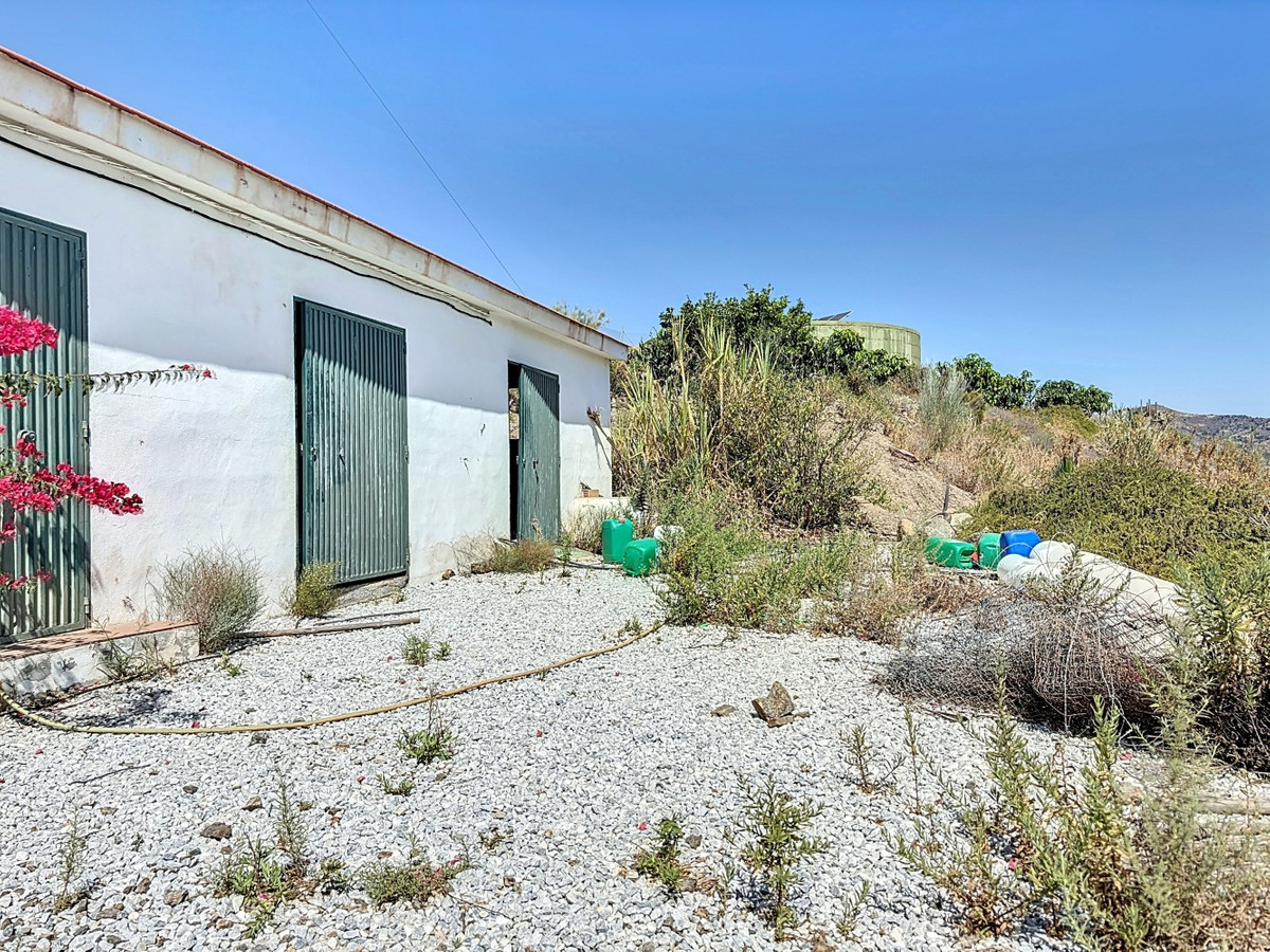 Se vende Terreno Rustico de 1 dormitorios en Costa Del Sol East, Málaga, España
