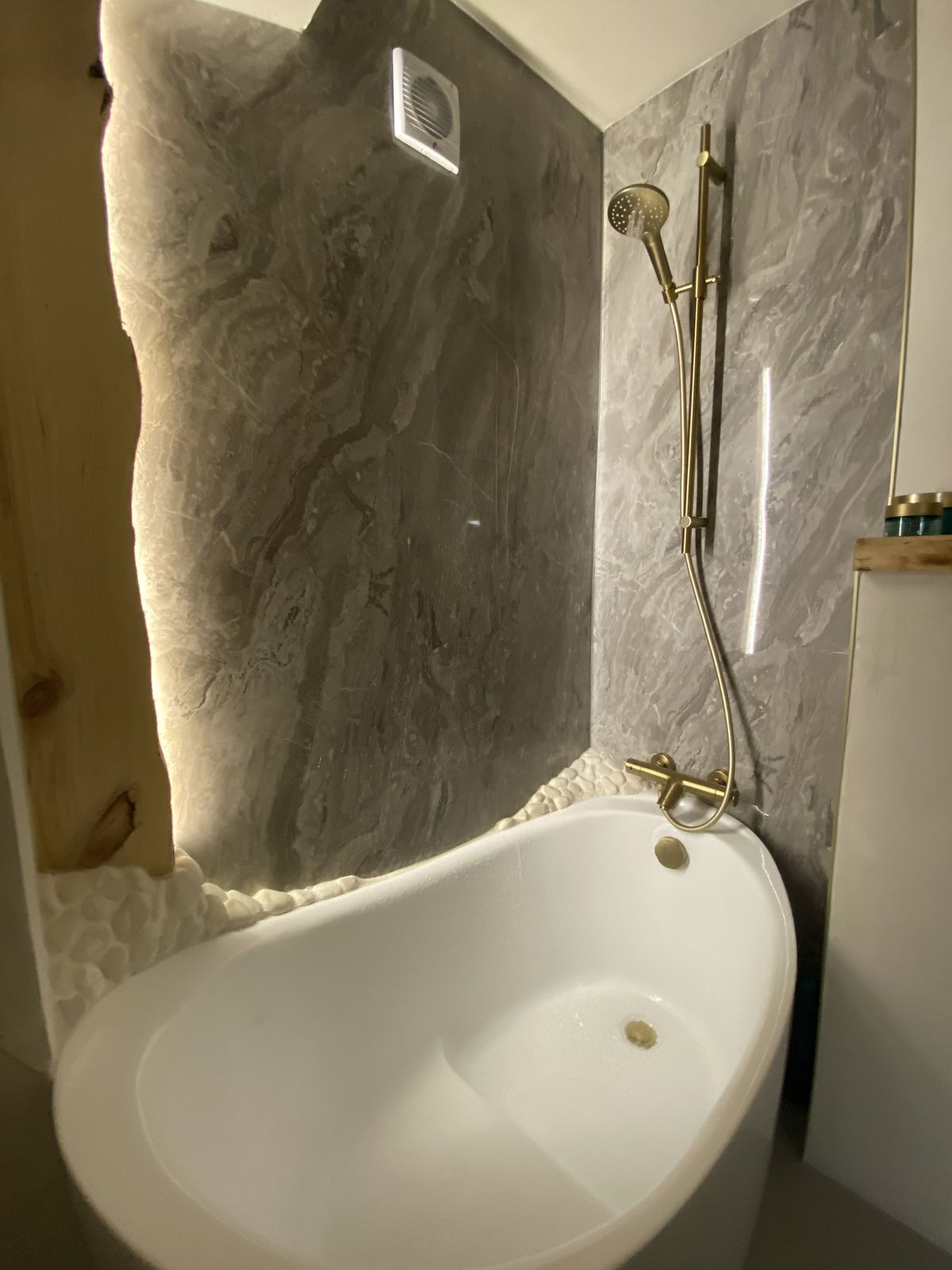3 Bed Apartment for sale in Fuengirola Costa Del Sol, Málaga, Spain
