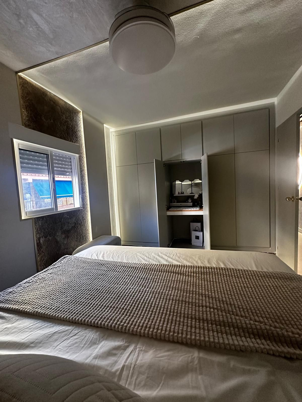3 Bed Apartment for sale in Fuengirola Costa Del Sol, Málaga, Spain