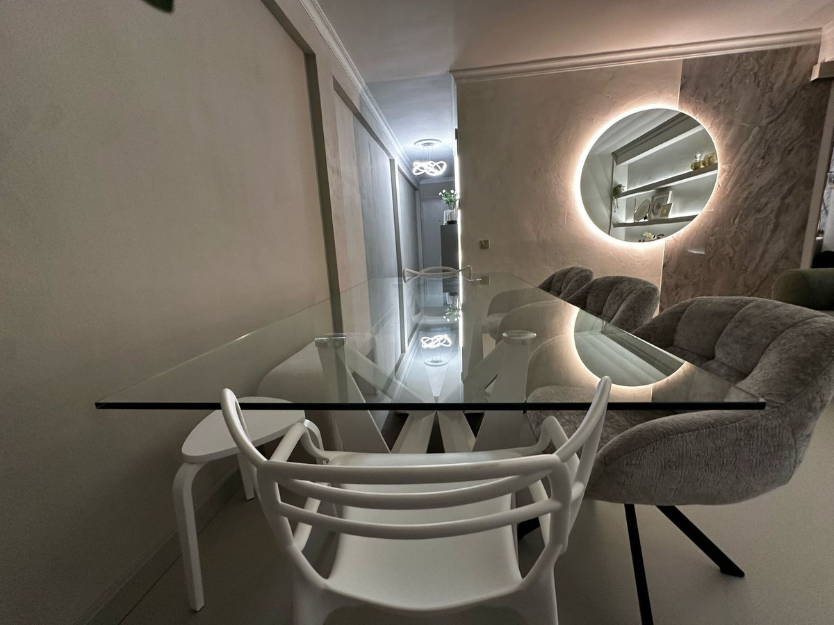 3 Bed Apartment for sale in Fuengirola Costa Del Sol, Málaga, Spain