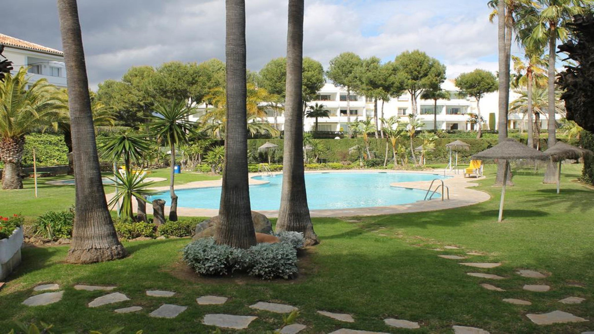3 Bed Townhouse for sale in Miraflores Costa Del Sol, Málaga, Spain