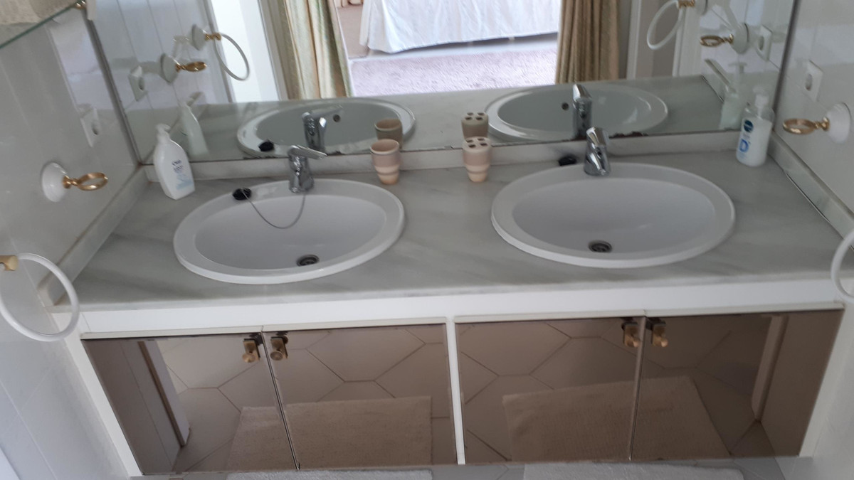 3 Bed Townhouse for sale in Miraflores Costa Del Sol, Málaga, Spain