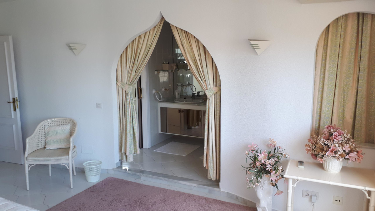 3 Bed Townhouse for sale in Miraflores Costa Del Sol, Málaga, Spain