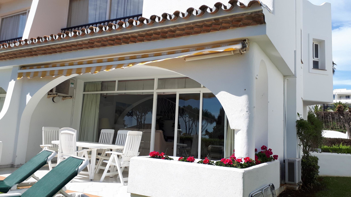 3 Bed Townhouse for sale in Miraflores Costa Del Sol, Málaga, Spain