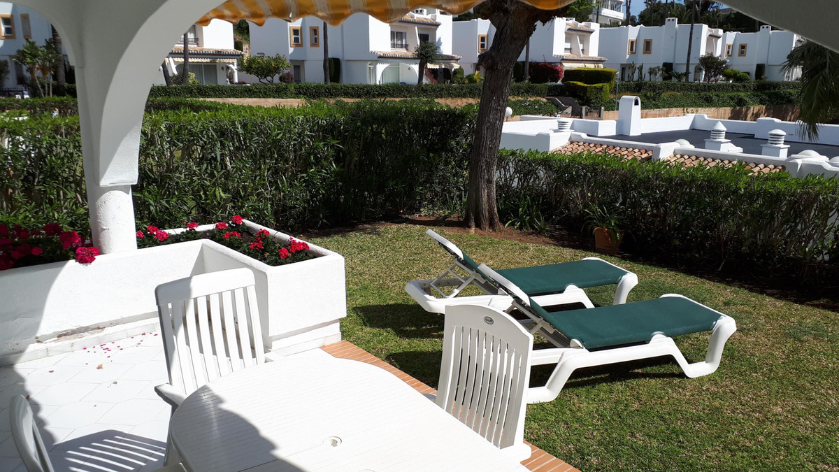 3 Bed Townhouse for sale in Miraflores Costa Del Sol, Málaga, Spain
