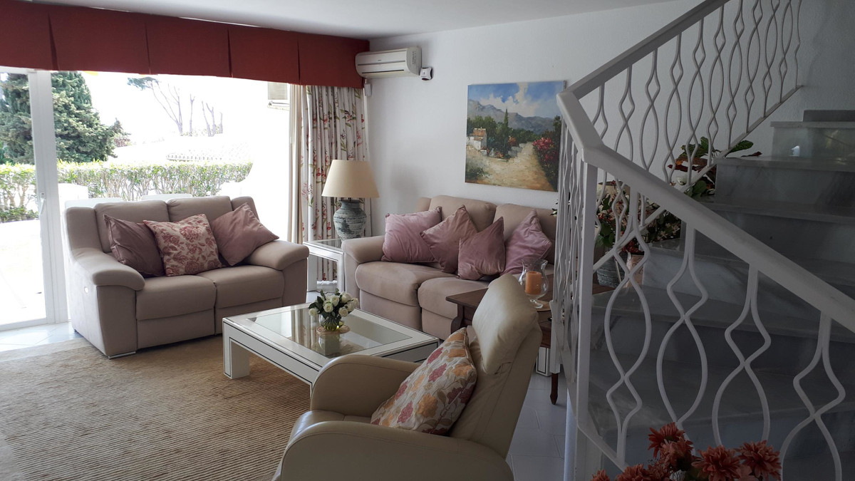 3 Bed Townhouse for sale in Miraflores Costa Del Sol, Málaga, Spain