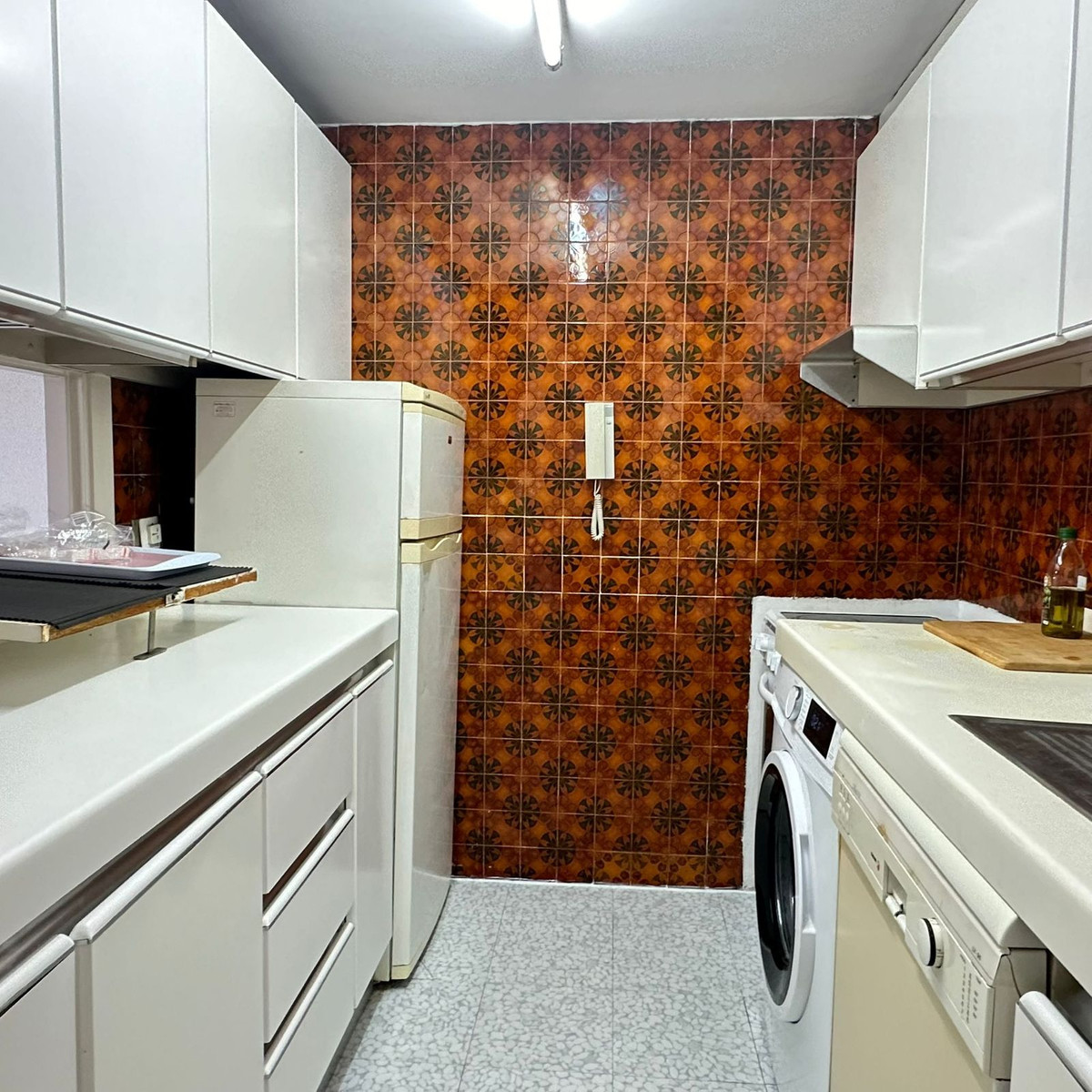 2 Bed Apartment for sale in Marbella Costa Del Sol, Málaga, Spain