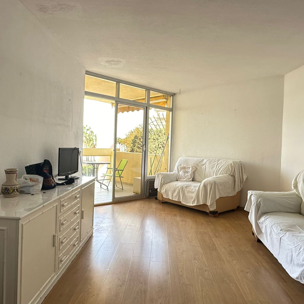 2 Bed Apartment for sale in Marbella Costa Del Sol, Málaga, Spain