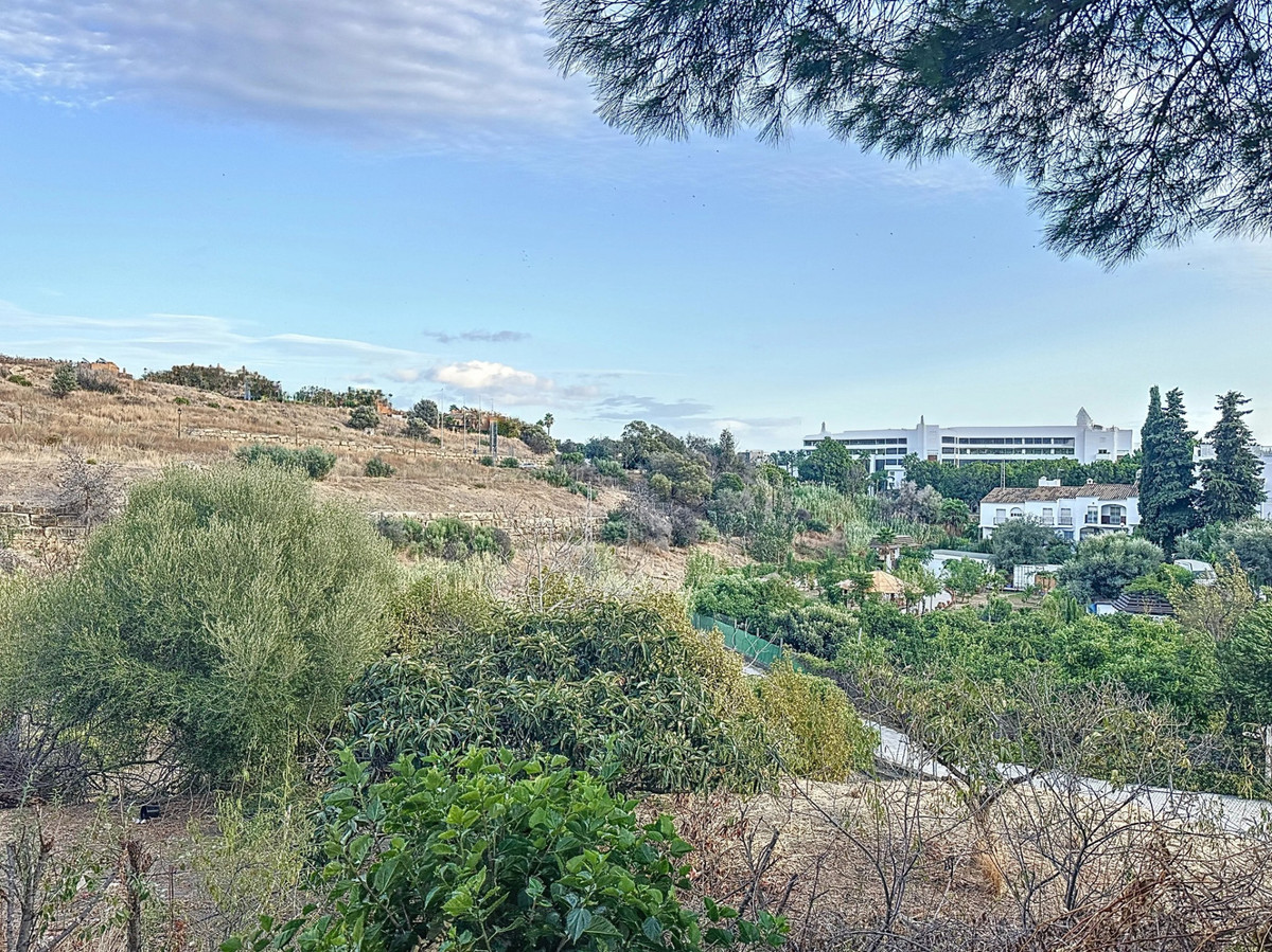 2 Bed Commercial unit for sale in Estepona Costa Del Sol, Málaga, Spain