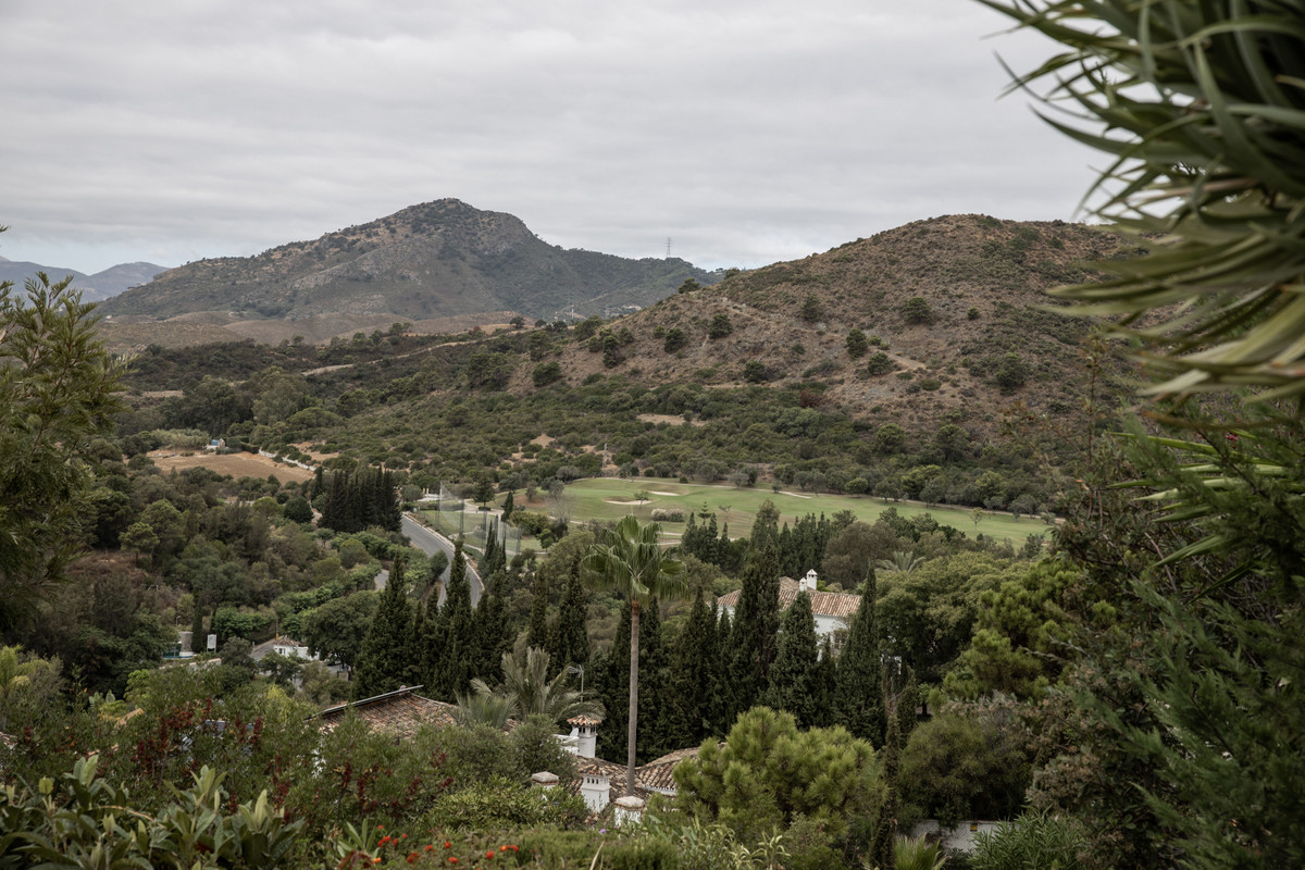 Plots for sale in Benahavís Costa Del Sol, Málaga, Spain