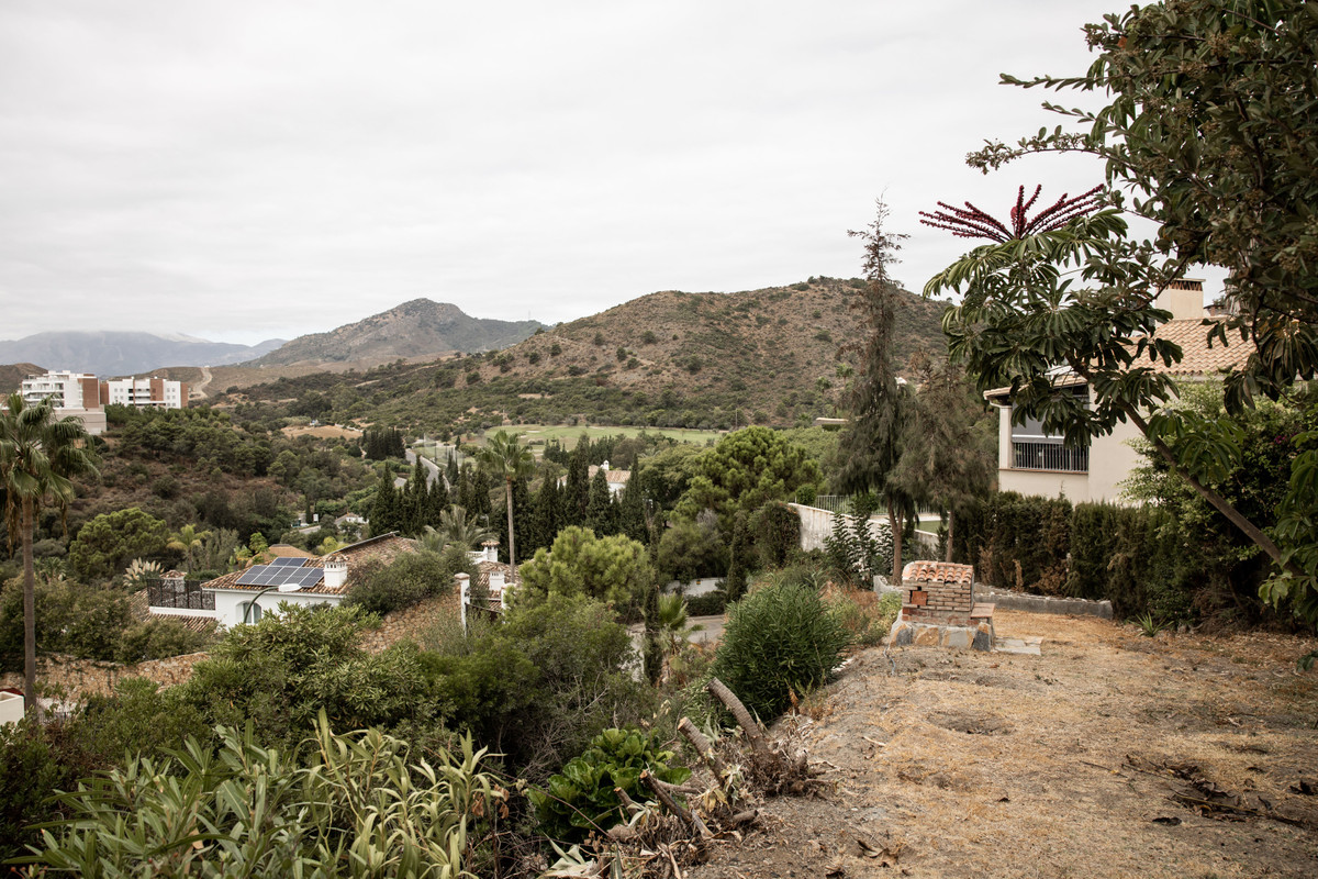 Plots for sale in Benahavís Costa Del Sol, Málaga, Spain