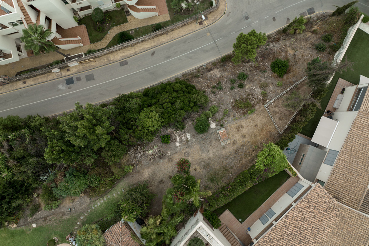 Plots for sale in Benahavís Costa Del Sol, Málaga, Spain