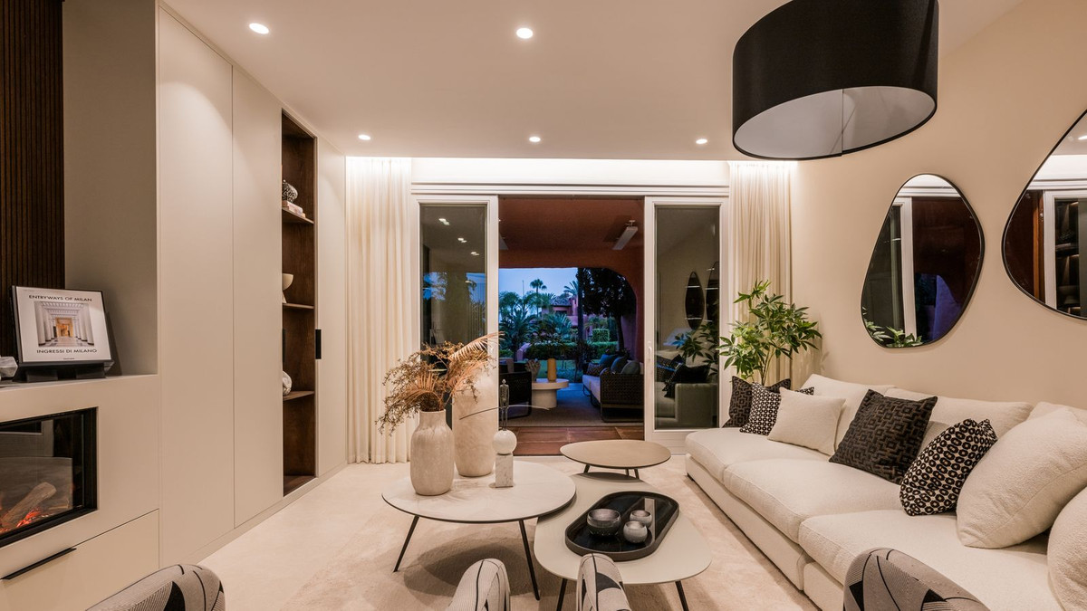 3 Bed Apartment for sale in New Golden Mile Costa Del Sol, Málaga, Spain
