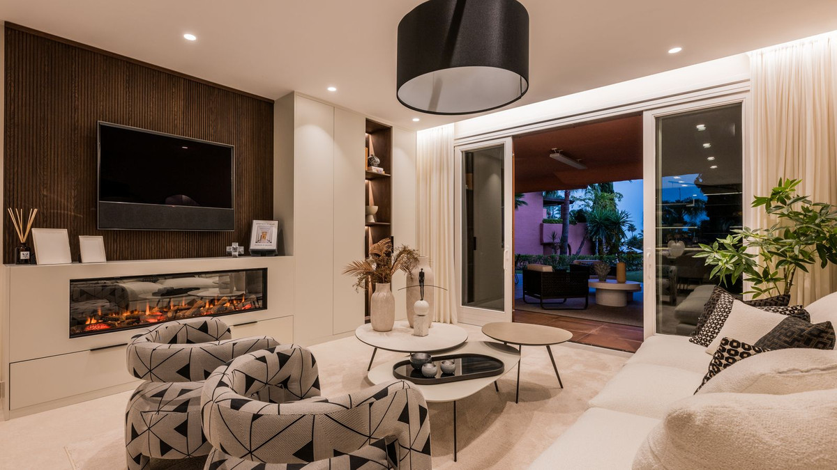 3 Bed Apartment for sale in New Golden Mile Costa Del Sol, Málaga, Spain