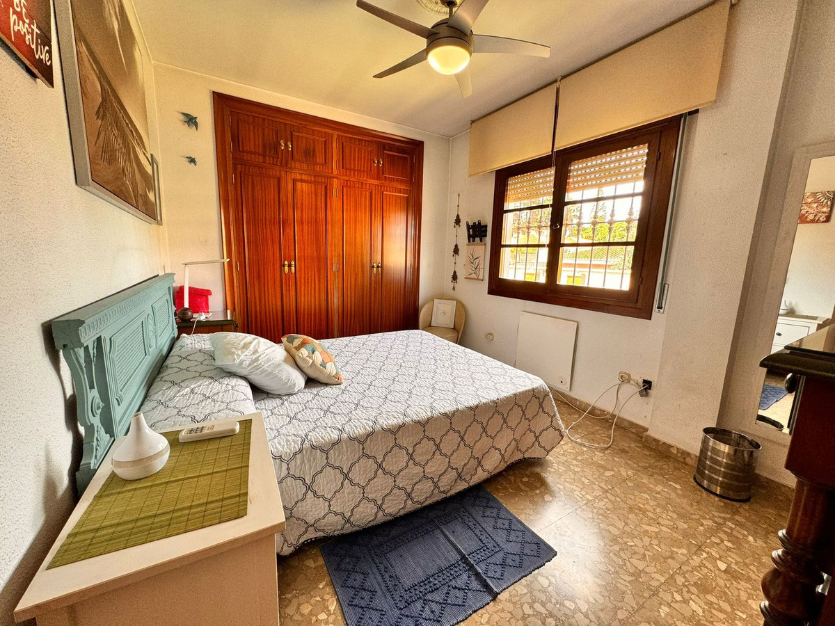 6 Bed Townhouse for sale in Churriana Málaga Ciudad, Málaga, Spain
