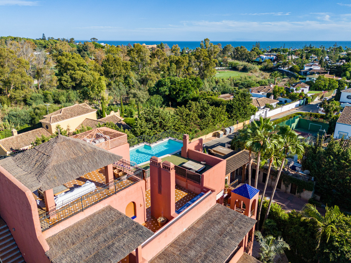 5 Bed Apartment for sale in Guadalmina Baja Costa Del Sol, Málaga, Spain