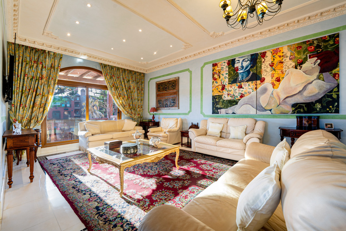 5 Bed Apartment for sale in Guadalmina Baja Costa Del Sol, Málaga, Spain