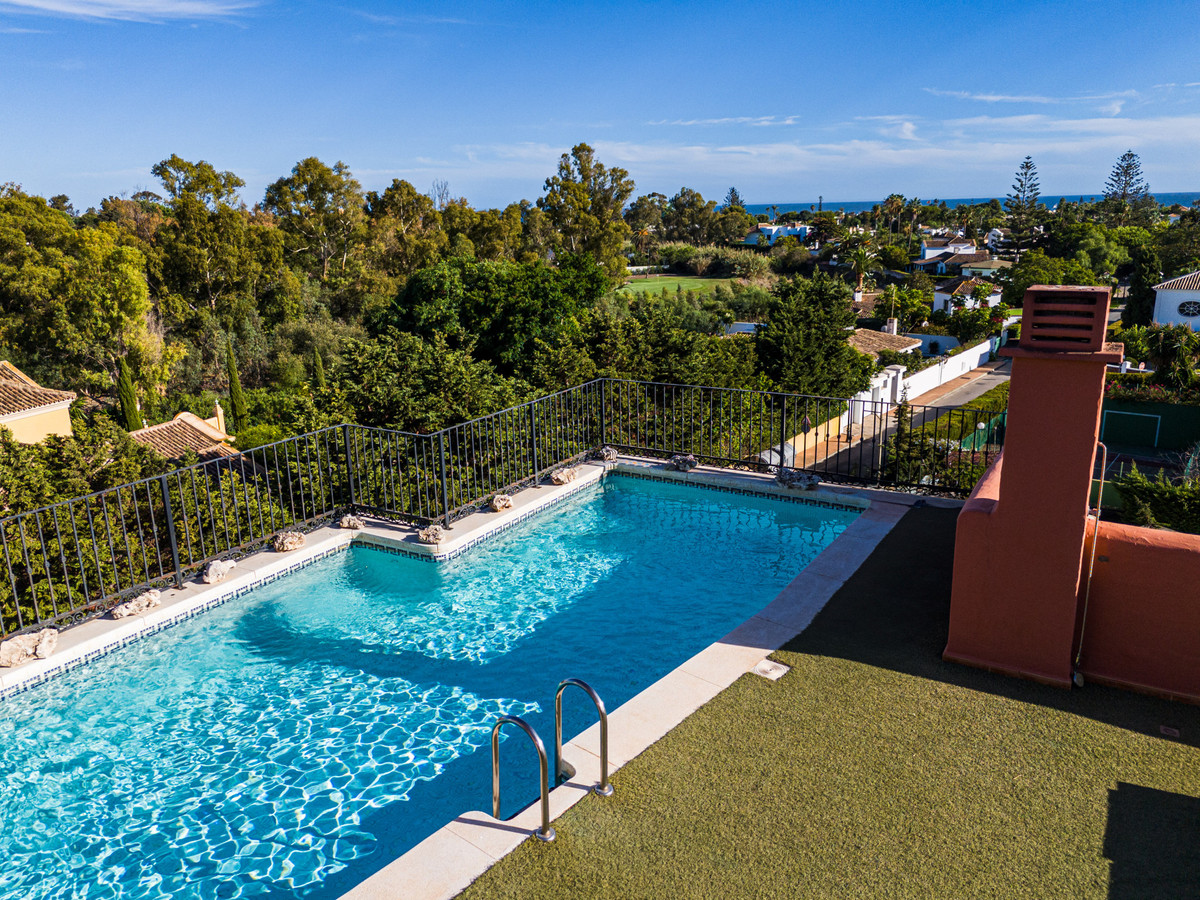 5 Bed Apartment for sale in Guadalmina Baja Costa Del Sol, Málaga, Spain