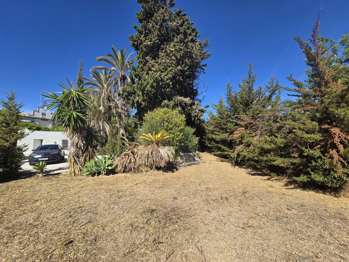 Se vende Villa - Chalet de 6 dormitorios en Costa Del Sol, Málaga, España