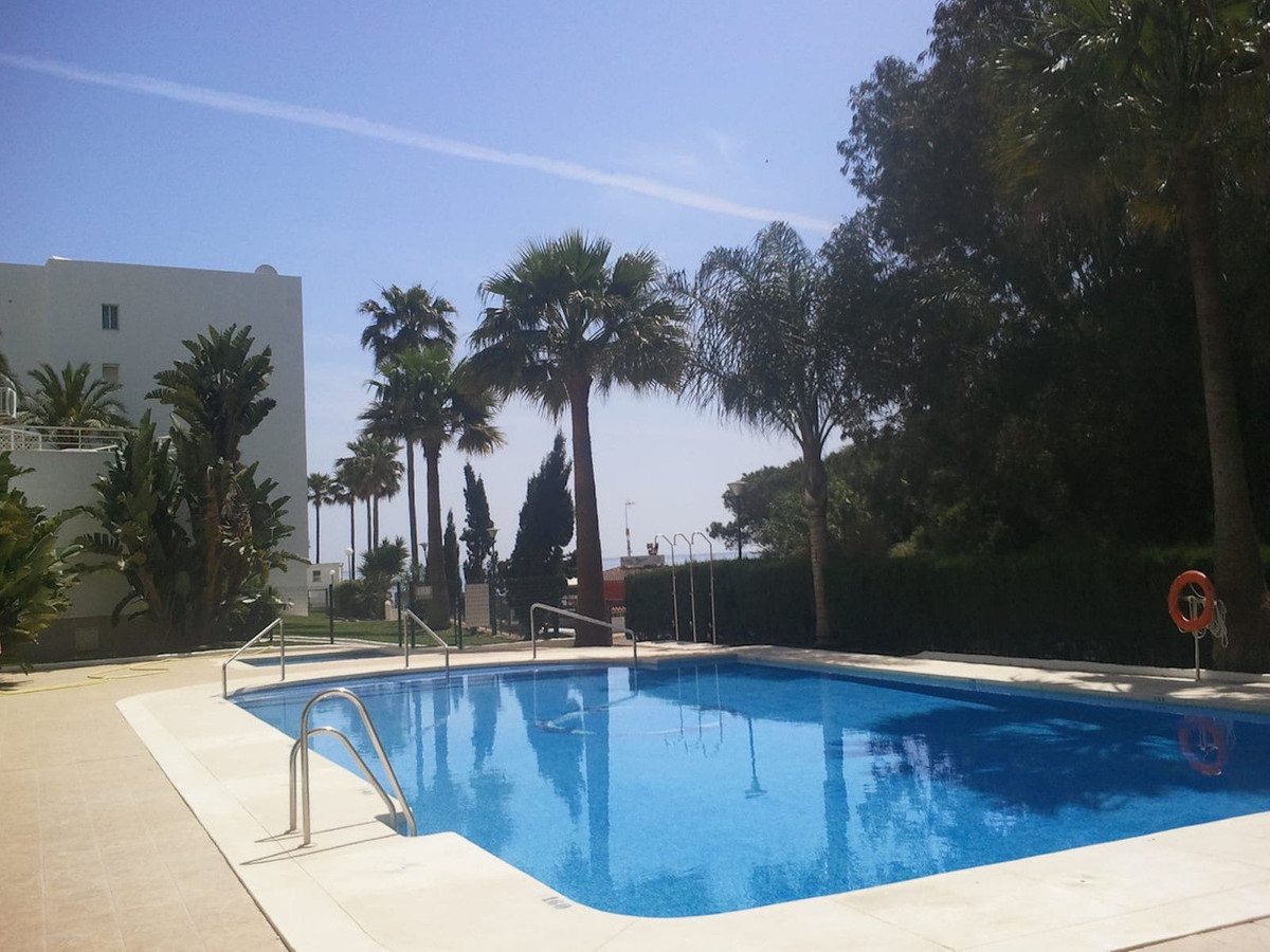 Se vende Estudio Planta Media  en Costa Del Sol, Málaga, España