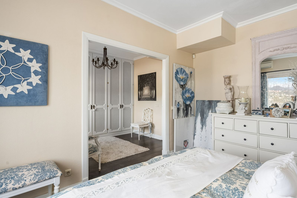3 Bed Townhouse for sale in Nueva Andalucía Costa Del Sol, Málaga, Spain