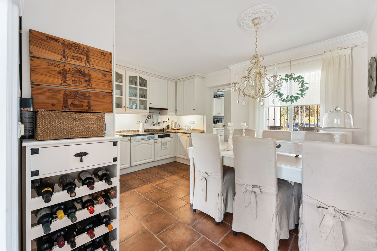 3 Bed Townhouse for sale in Nueva Andalucía Costa Del Sol, Málaga, Spain