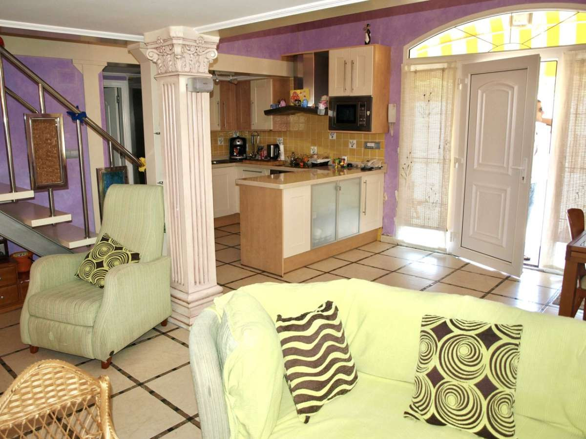 11 Bed Townhouse for sale in Denia Costa Blanca, Alicante, Spain