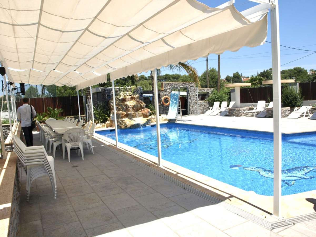11 Bed Townhouse for sale in Denia Costa Blanca, Alicante, Spain