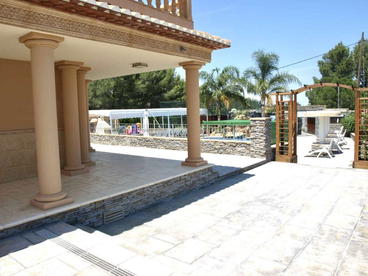 11 Bed Townhouse for sale in Denia Costa Blanca, Alicante, Spain