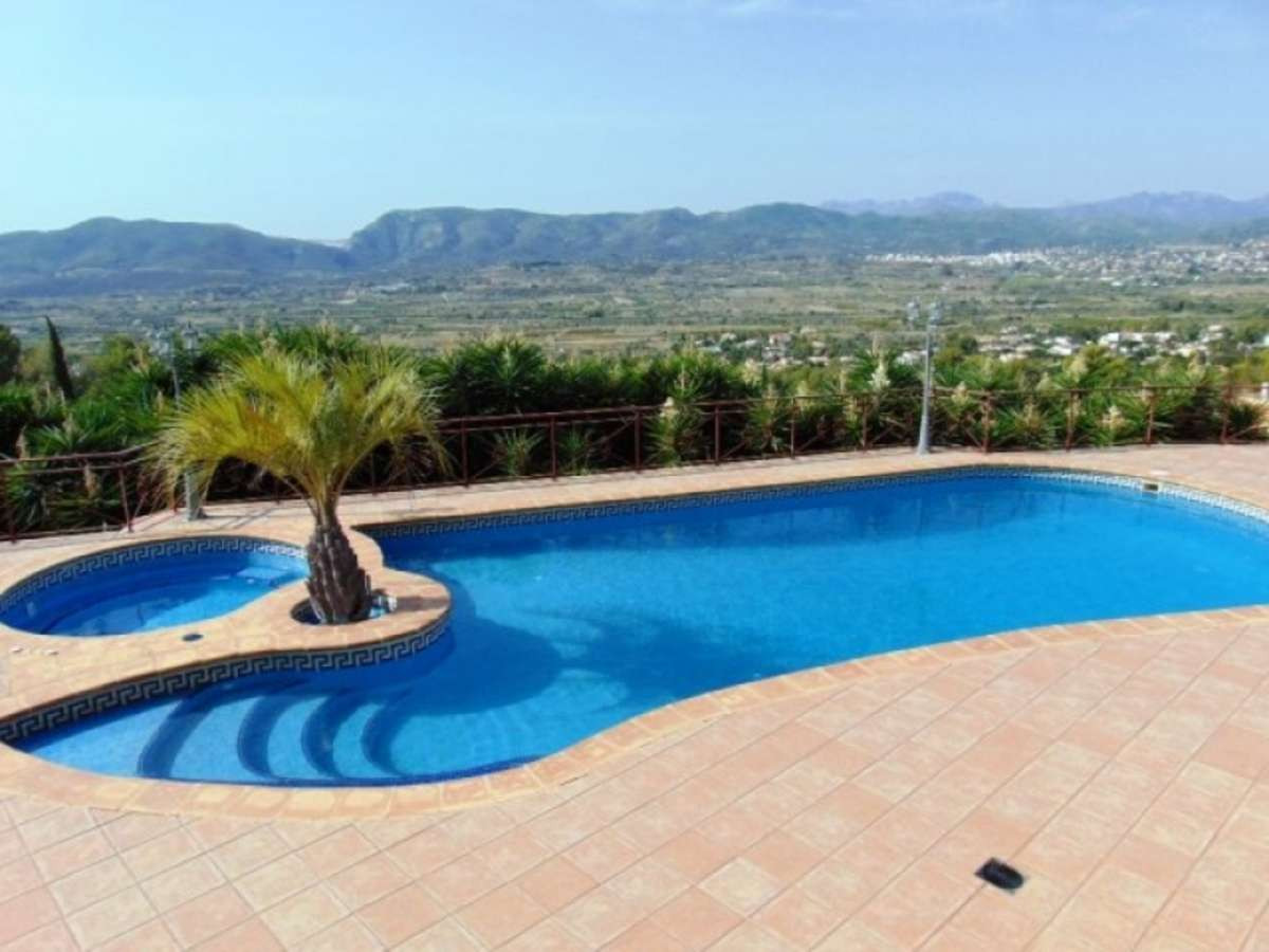 4 Bed Townhouse for sale in Javea Costa Blanca, Alicante, Spain