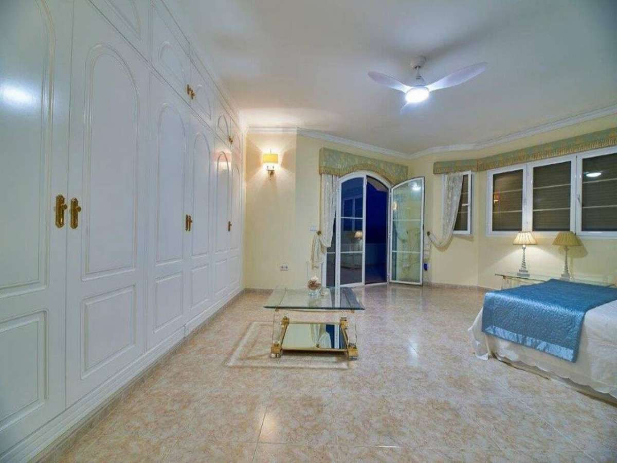 4 Bed Townhouse for sale in Javea Costa Blanca, Alicante, Spain