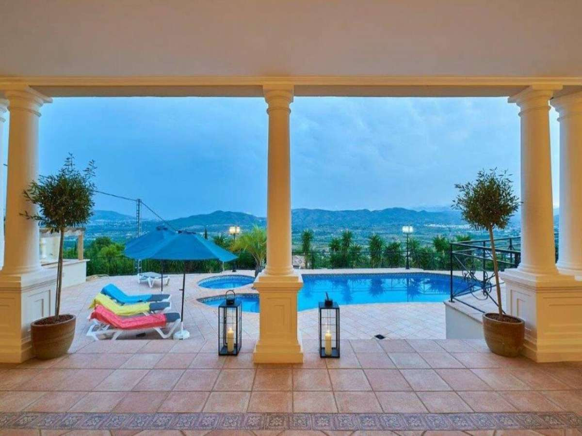 4 Bed Townhouse for sale in Javea Costa Blanca, Alicante, Spain