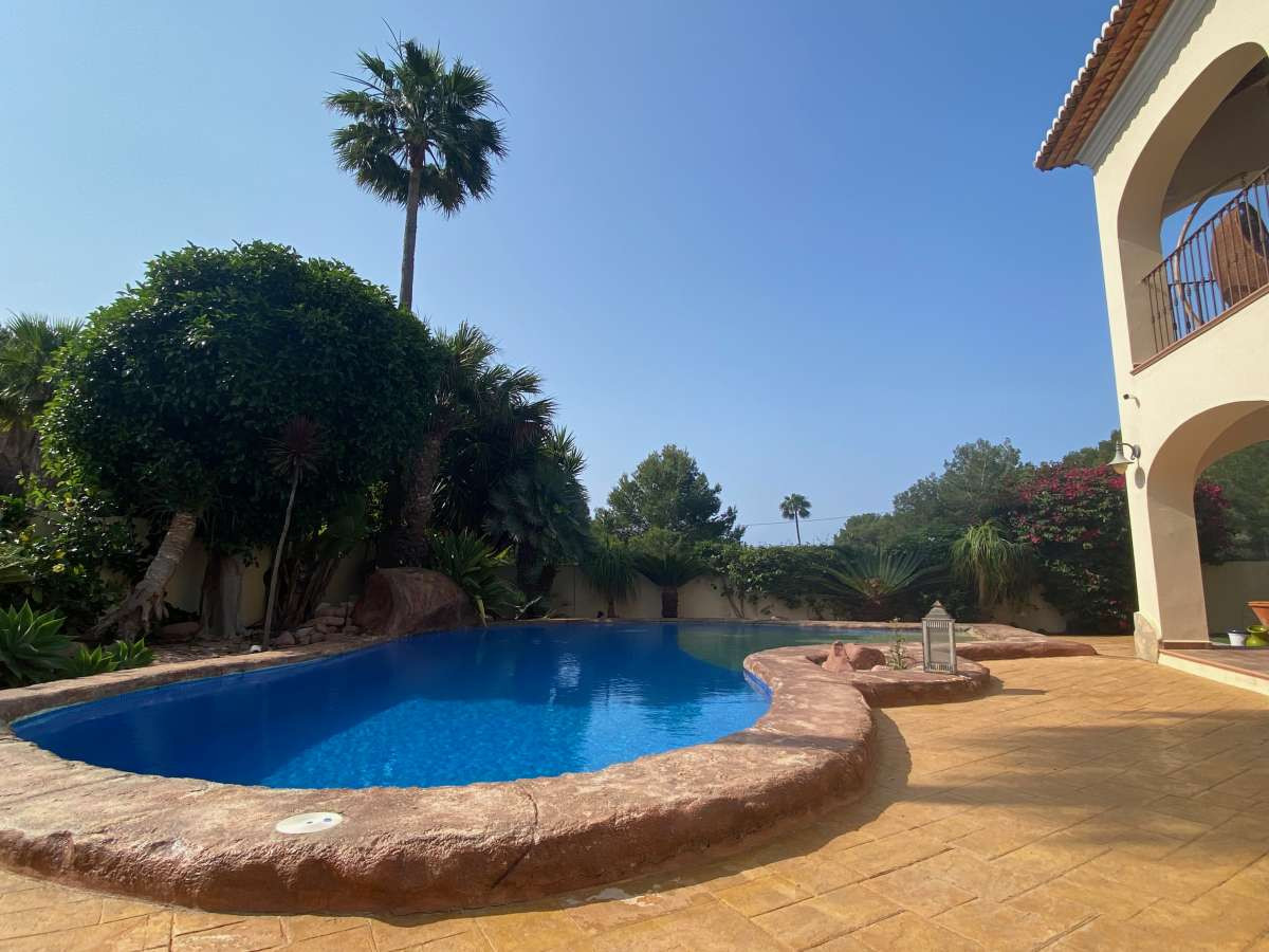 5 Bed Townhouse for sale in Moraira Costa Blanca, Alicante, Spain