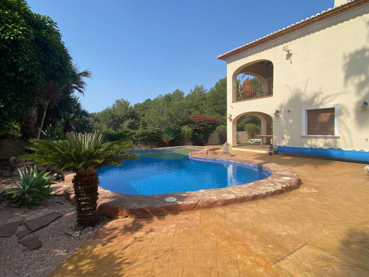 5 Bed Townhouse for sale in Moraira Costa Blanca, Alicante, Spain